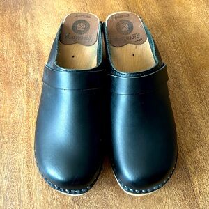 Troentorp wooden clogs black size 41
